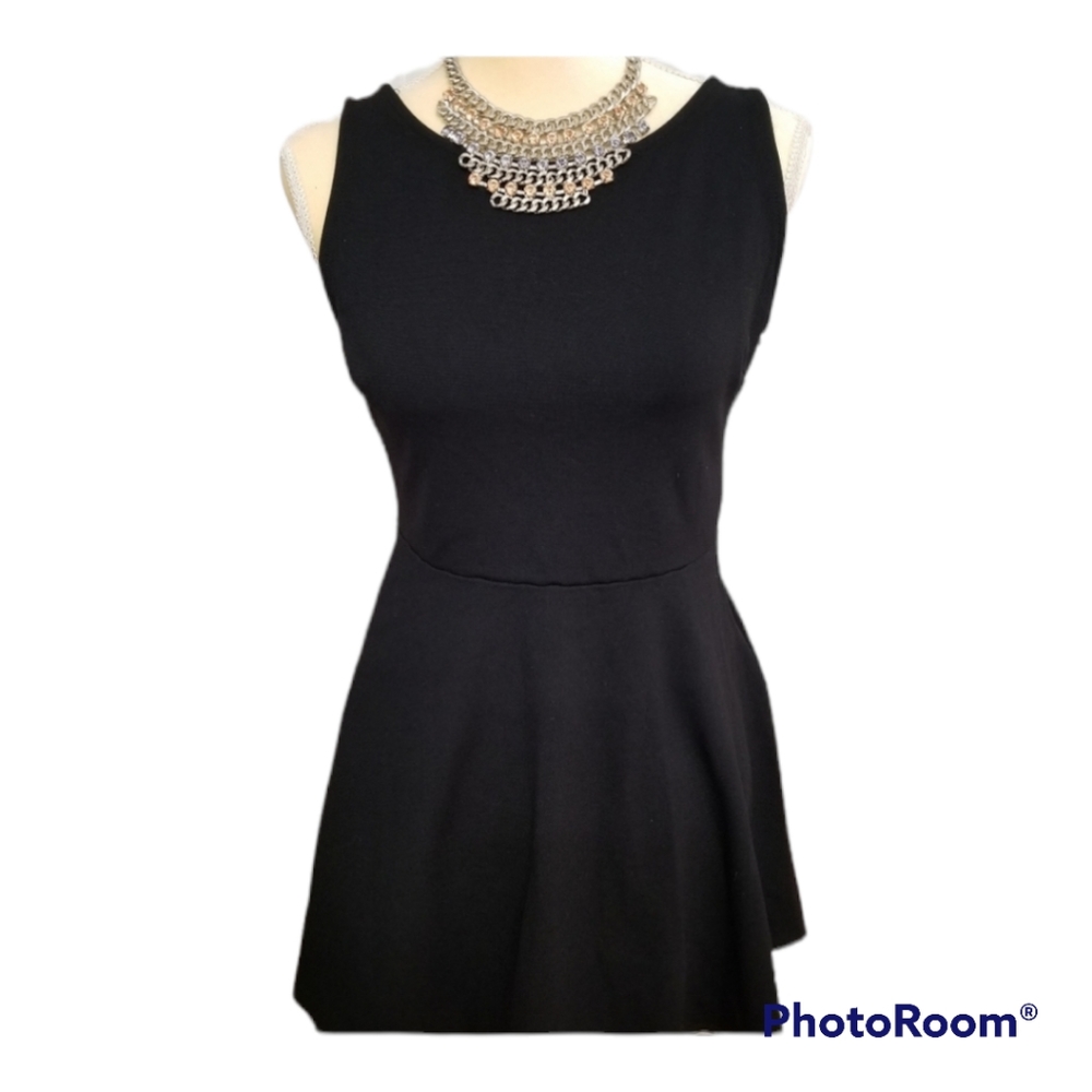 Lulu's backless skater style dress in black, size large.